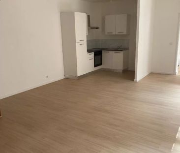 A LOUER APPARTEMENT EN DUPLEX DEUX CHAMBRES A ST QUENTIN 02100 - Photo 4