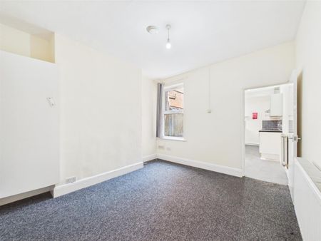 3 BED Terraced House To rent - Photo 5