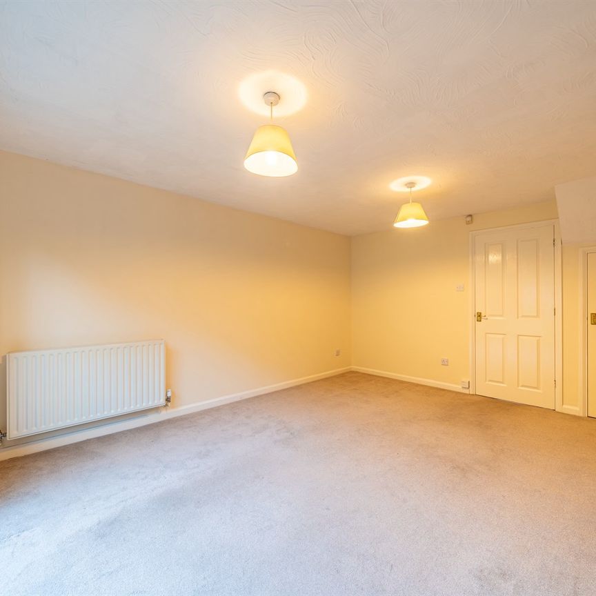 Hotspur Drive, Colwick NG4 - Photo 1