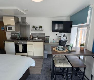 1 bedroom apartment to rent - Photo 3