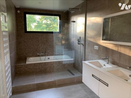 Mont-Saint-Aignan, belle maison meublée de 187 m² - Photo 2