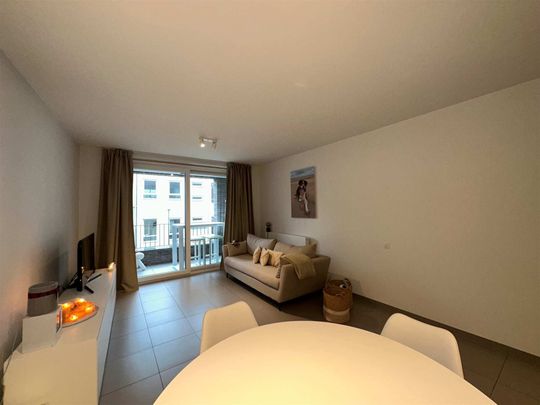 Appartement te huur in Antwerpen met 2 slaapkamers - Photo 1