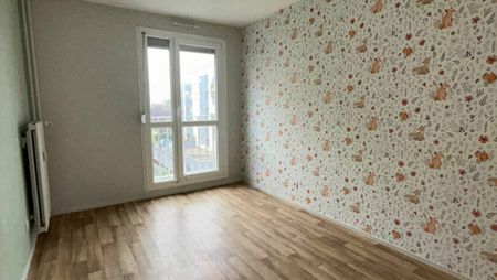 Appartement F3 avec parking - Rue Charles Martel - Photo 2