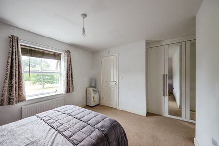 Kendrick Grove, Birmingham - Photo 3