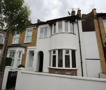 3 bedroom terraced house to rent - Photo 4