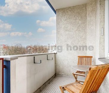 Modern Single-Living - Photo 4