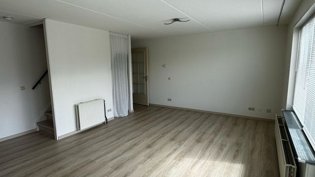 Huis te huur: Rijnland 371 8245 EG Lelystad - Foto 1