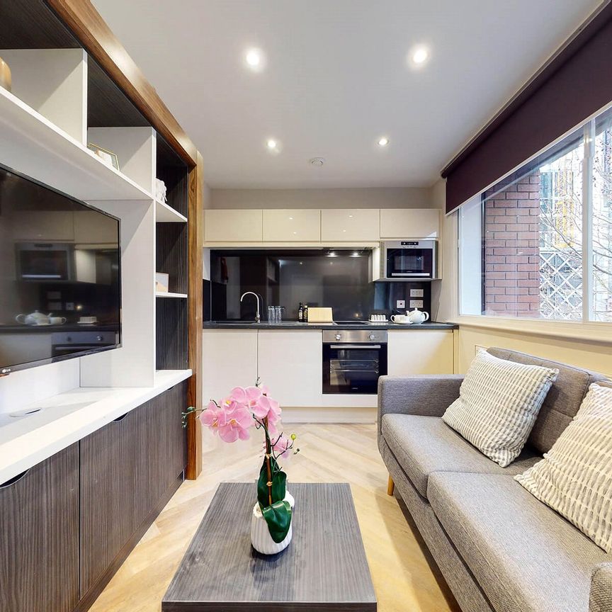 Apt 9, Live Oasis Wade Lane - Photo 1