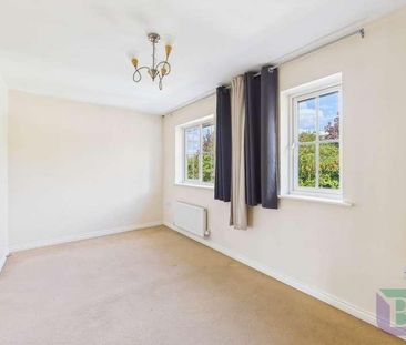 Lydbrook Lane, Woburn Sands, MK17 - Photo 1