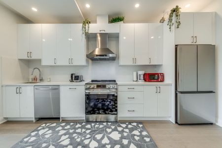 For Lease - 923 COLLEGE Street Unit# UNIT A, Toronto, Ontario - Photo 4