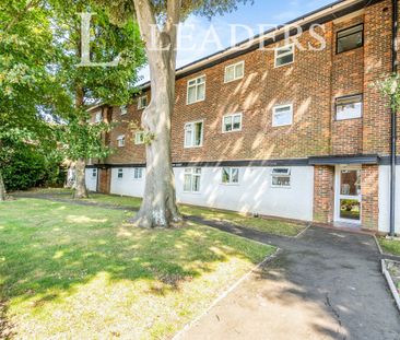 2 bedroom apartment to rent Bayton Court, Velyn Avenue, Chichester,... - Photo 4