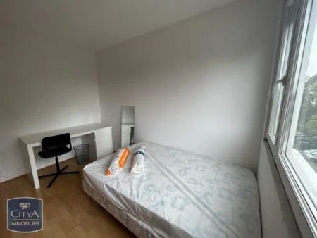Appartement à louer 4 pièces 86.72m² - Photo 2