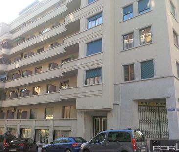 Very nice 2-room apartment with balcony in Malagnou - Photo 5