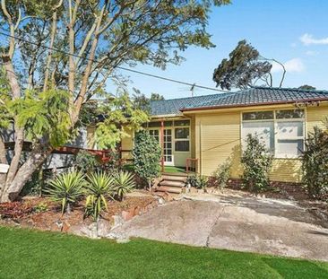 LOCATION, LOCATION! - Photo 4