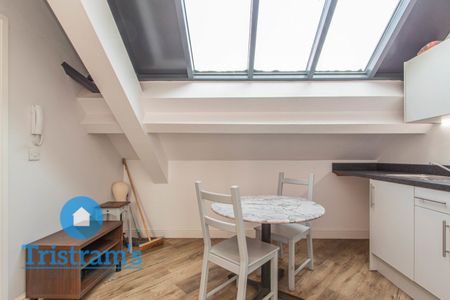 1 bed Studio for Rent - Photo 2