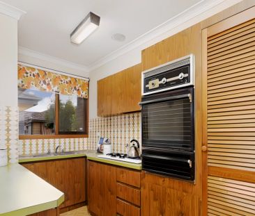 2 Bed, 1 Bath - Photo 6