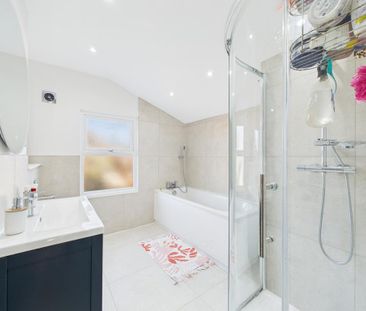 2 bedroom terraced house to rent - Photo 5