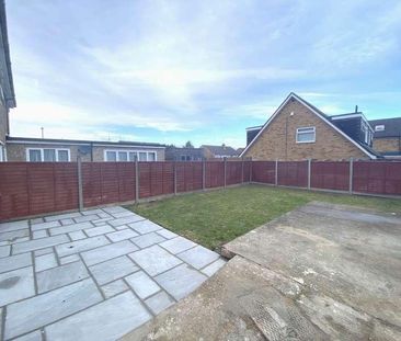 Lexington Close, Borehamwood, WD6 - Photo 6