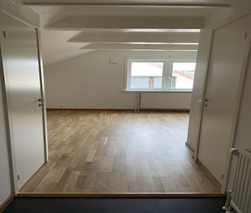 Göteborgsvägen, Uddevalla - Photo 5