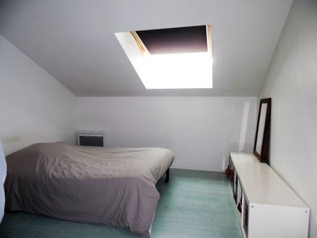 DUPLEX NON MEUBLÉ AVEC BALCON ET GARAGE, PROCHE CENTRE VILLE - Photo 5