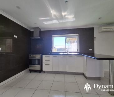 1592A Dandenong Road, Huntingdale, Vic 3166 - Photo 2