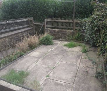 Laurel Crescent - Photo 2