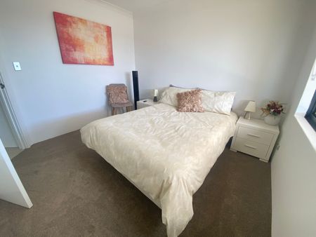 Halls Head - Photo 2