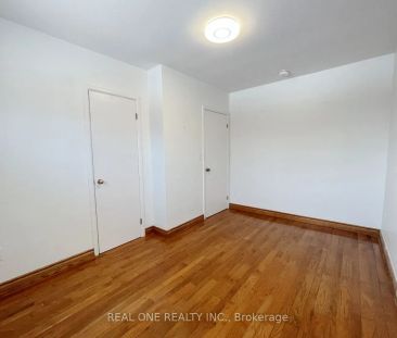 99 WARREN Avenue #Upper - Photo 1