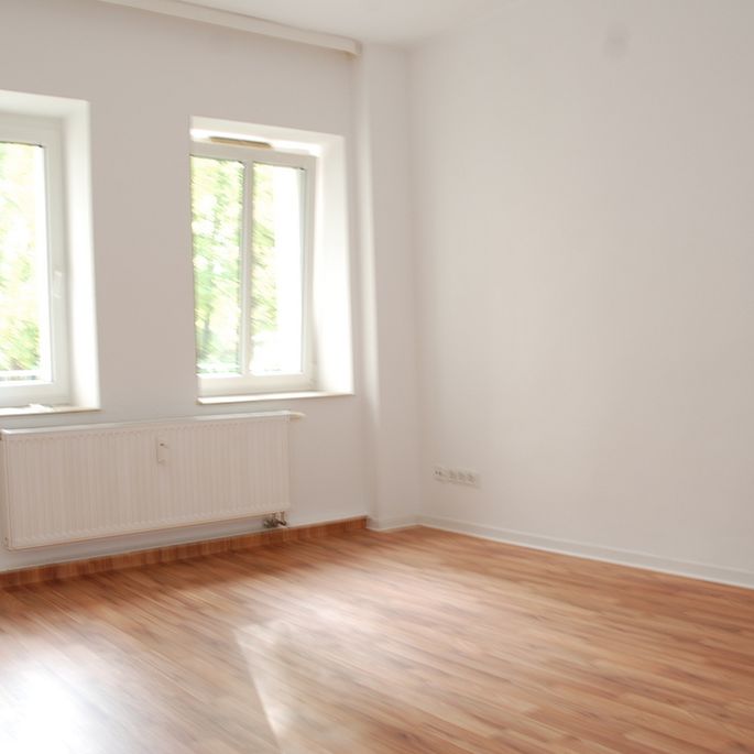 2-Raum-Wohnung mit Balkon in zentraler Lage - Foto 1