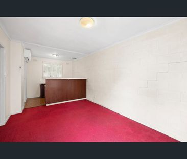 3/2A Staverly Road, Herne Hill, Vic 3218 - Photo 5