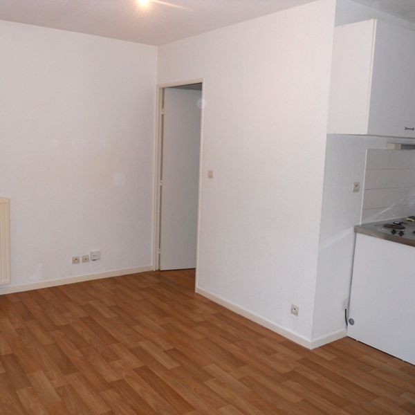 Location Appartement 2 pièces 31m² - Photo 1