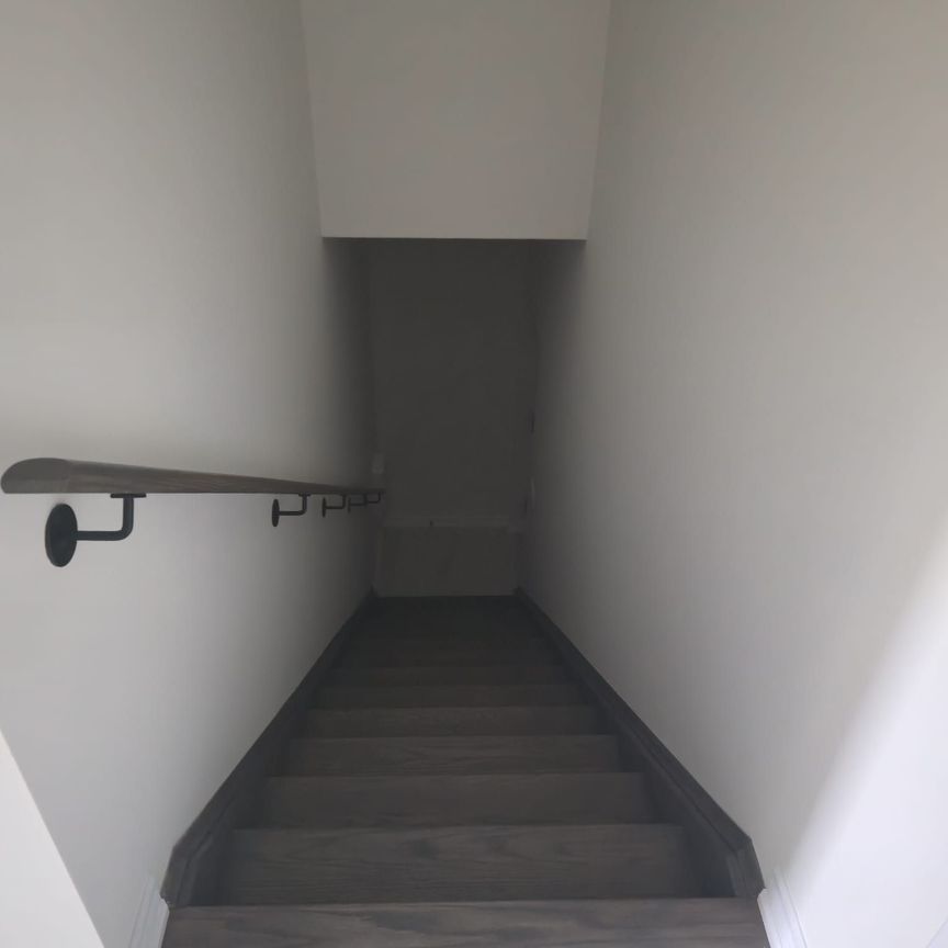 For Lease - 184 Petch Avenue, Caledon, Ontario - Photo 1