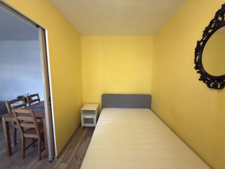 Plac Trzech Krzyży 2 pokoje 36m2 - Photo 4