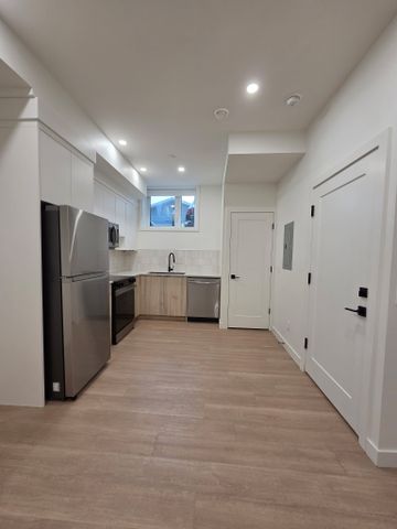 Modern 2-Bedroom Basement Suite in Killarney | $1,500 | $500 Move-In Bonus - Photo 2