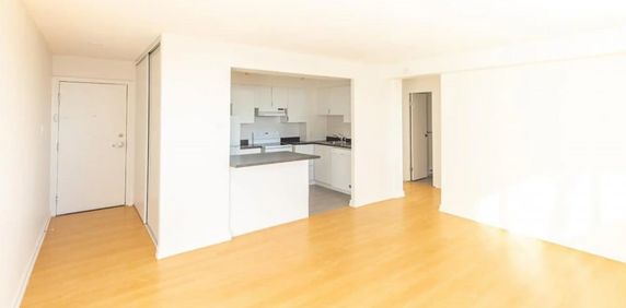 Mountview Apartments - Photo 2