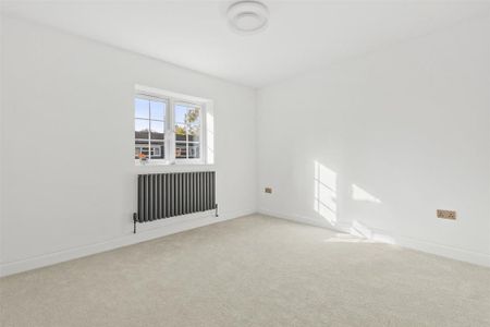 6 bedroom house to rent - Photo 3