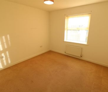 2 bed apartment to rent in Cornfall Place, Barnsley, S70 - Photo 3