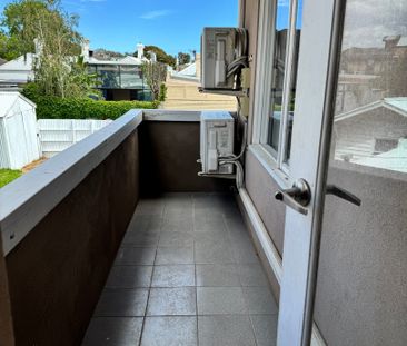 3/107 Grosvenor Street, Balaclava VIC 3183 - Apartment For Rent | D... - Photo 6