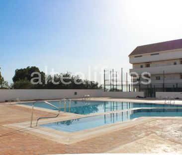 Apartamento de alquiler en Carrer Les Piteres, Altea ciudad - Photo 4