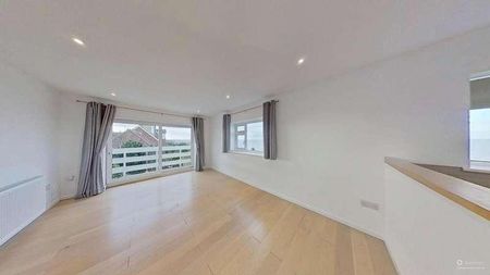 Beacon Avenue, Herne Bay, CT6 - Photo 4