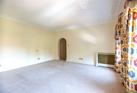 5 bedroom detached house to rent - Photo 4