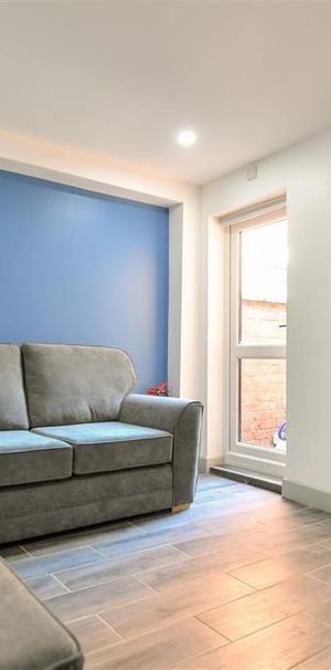 Room in a Shared House, Terry Road, CV1 - Photo 1