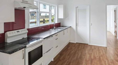 Wainui Living - Photo 4