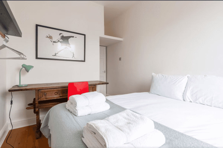 Caledonian Road, London, N1 - Photo 4