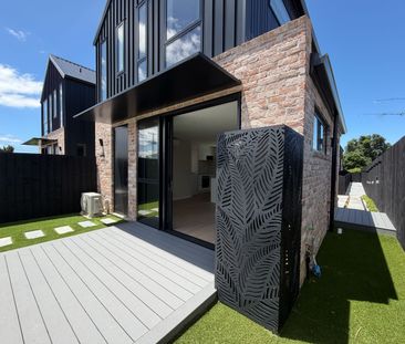 3 Bedrooms on Tirimoana Rd - Photo 6