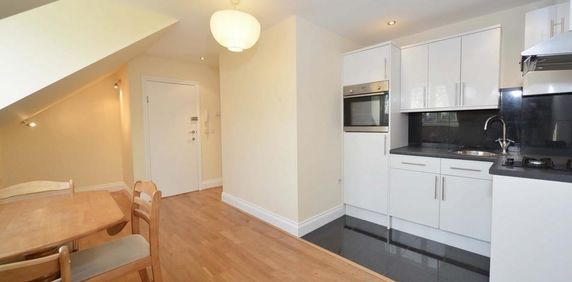 1 bedroom flat to rent - Photo 2