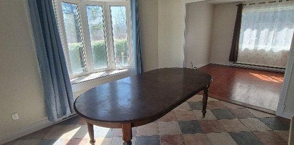 4 Bed 2 Bath House for Rent - Photo 2