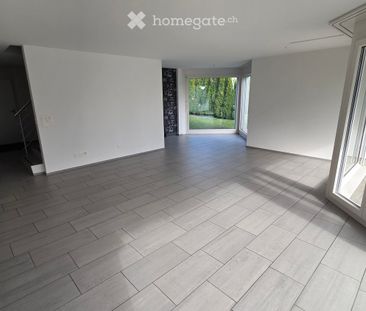Geräumiges 6.5-Zimmer-Reiheneckhaus in ruhiger Lage in Berikon - Photo 2