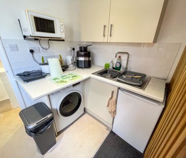 1 Bedroom Flat To Rent in Talbot Village - £730 pcm Tenancy Info - Photo 4