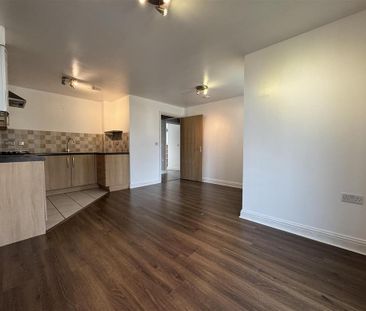 2 bedroom property to rent - Photo 3